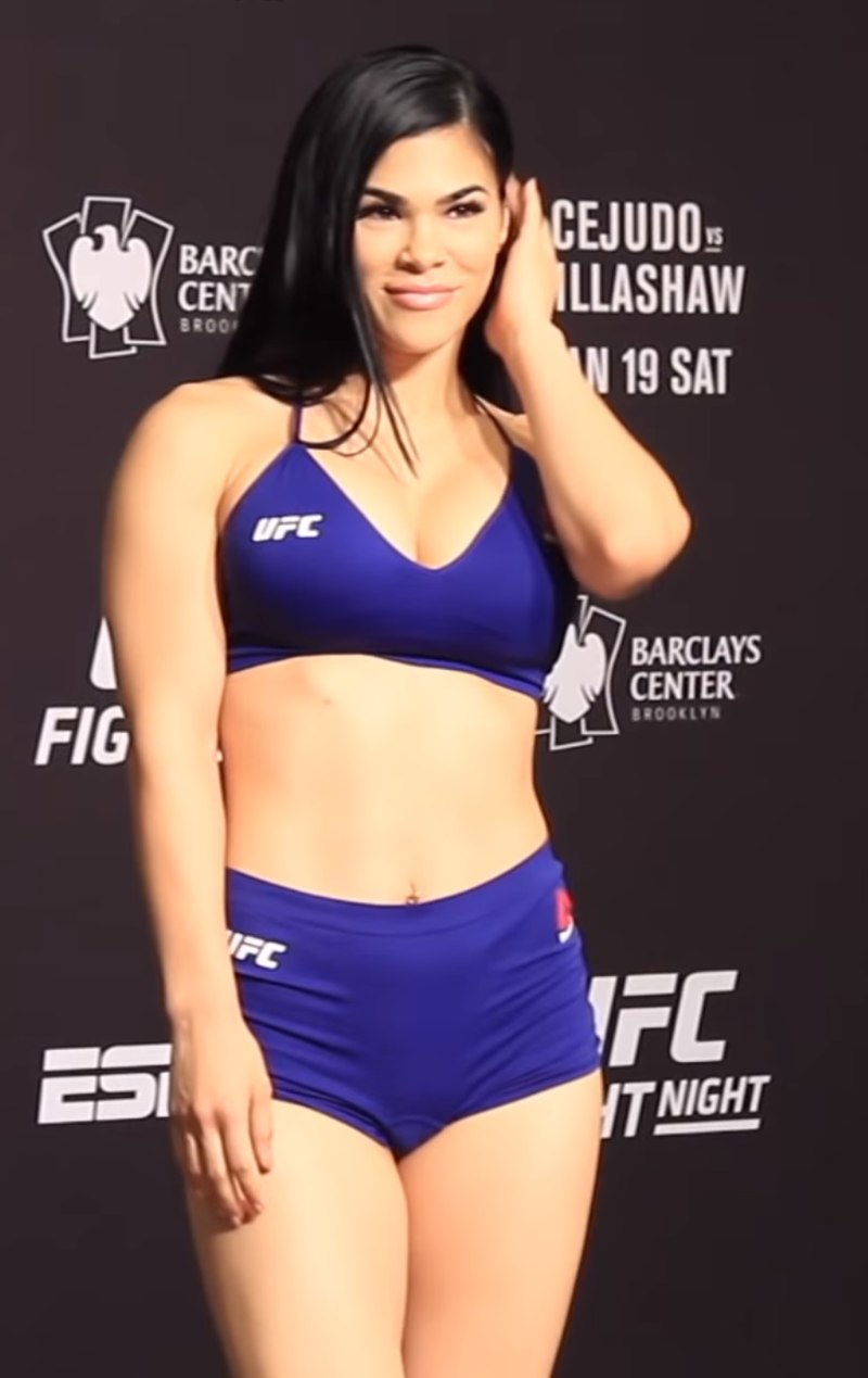 clive ndlovu recommends rachael ostovich naked pic