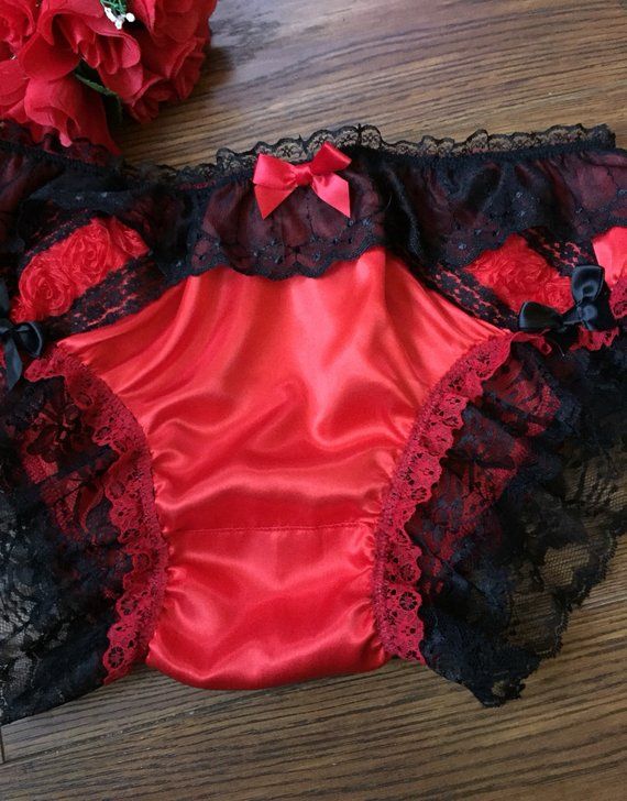 amr sror recommends Red Panties With Black Lace