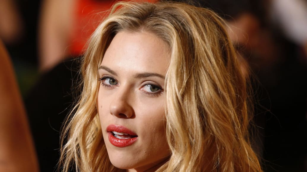 bob finsley share scarlett johansson having sex photos