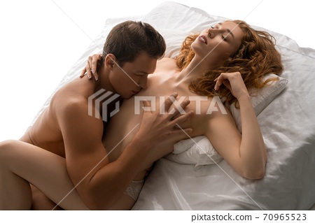 chuck real add photo sex in bed couple