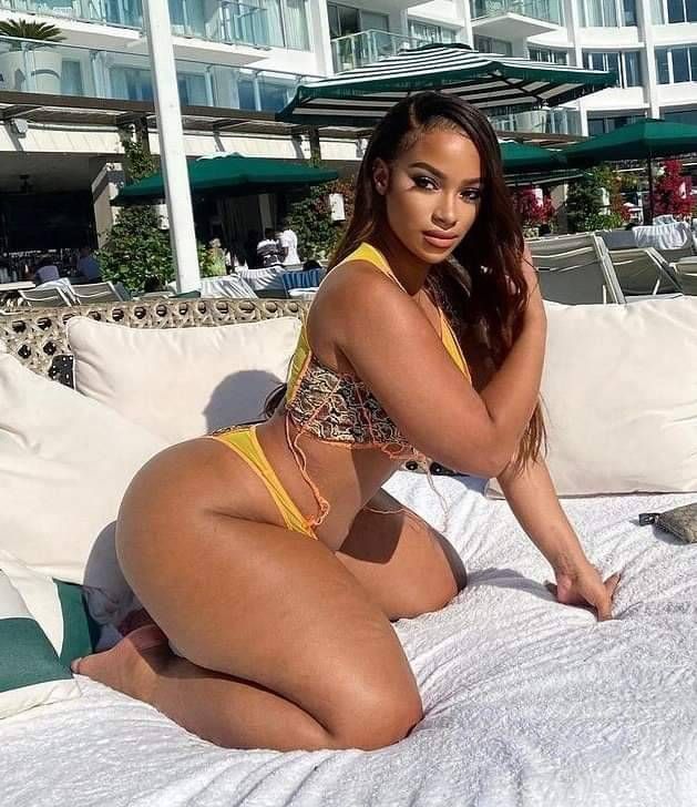 sexy yellow bone girls