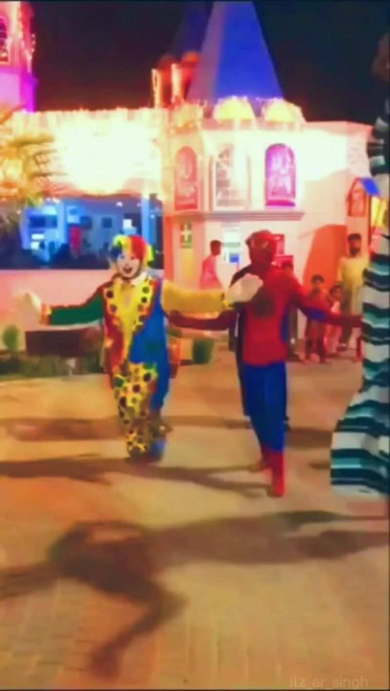 Spiderman And Joker Dancing cowan porn