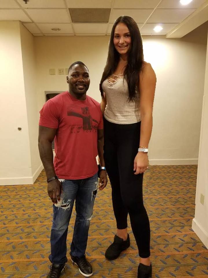 azra niksic recommends tall girl dominates short girl pic