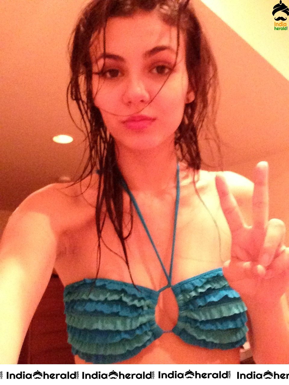 agron osmani recommends Victoria Justice Leaked Photo