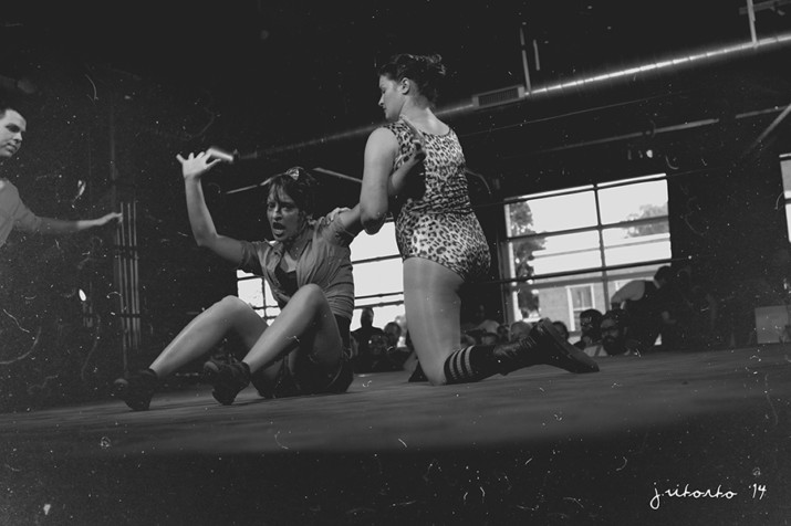 benjamin delo recommends vintage women pro wrestling pic